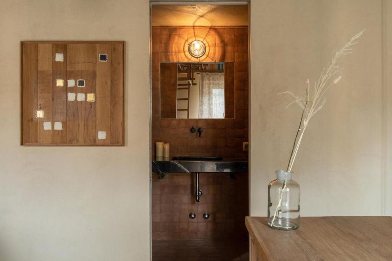 Boutique Suite Sul Naviglio Grande Milan Exterior photo