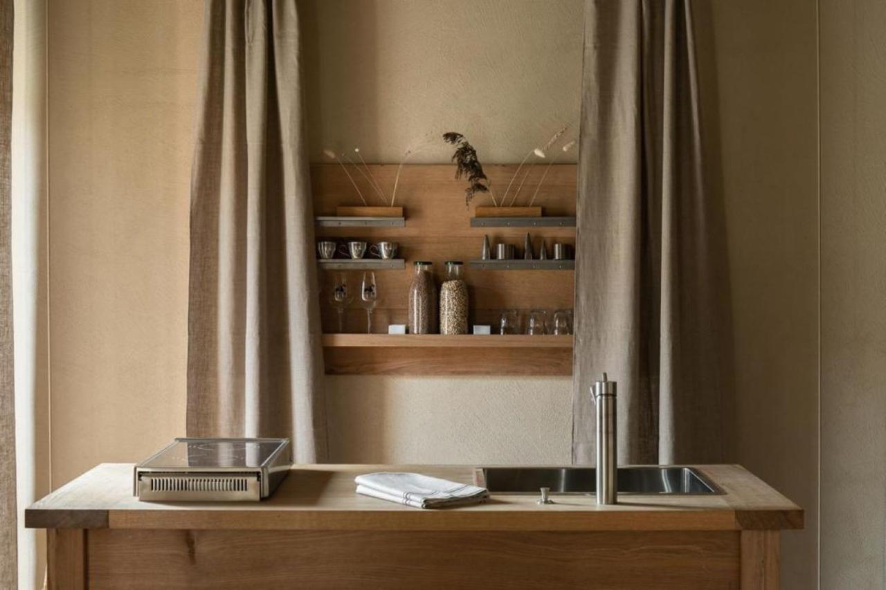 Boutique Suite Sul Naviglio Grande Milan Exterior photo